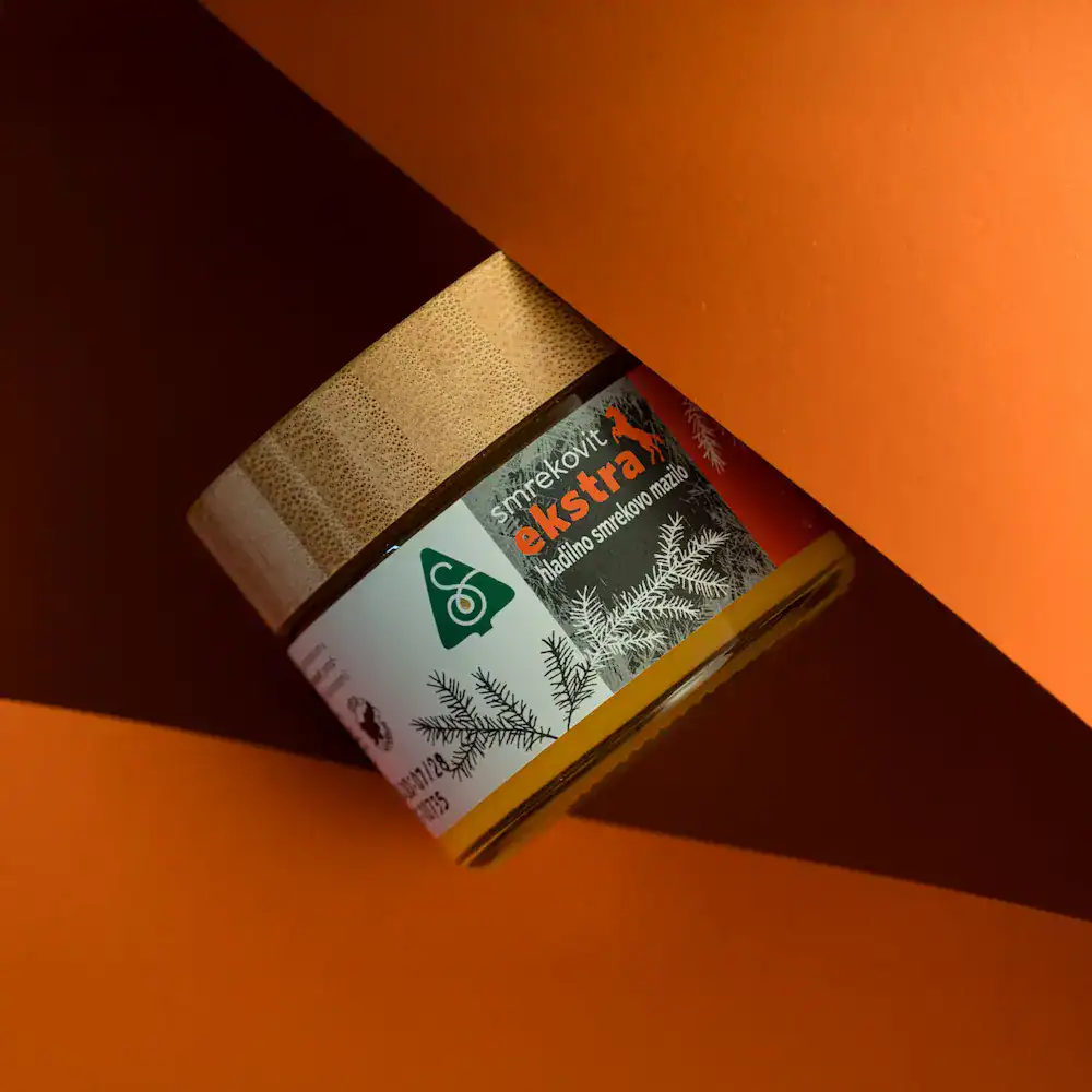 Spruce ointment with cooling effect Smrekovit Extra